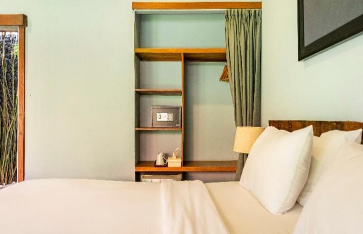 Big Brother Surf Inn Canggu Εξωτερικό φωτογραφία